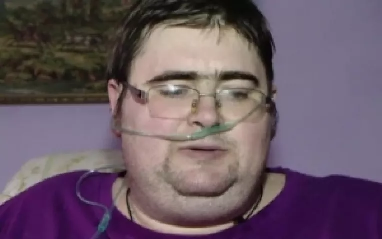 Barbatul din Romania care cantarea 300 de kilograme a murit in urma unui stop cardiac