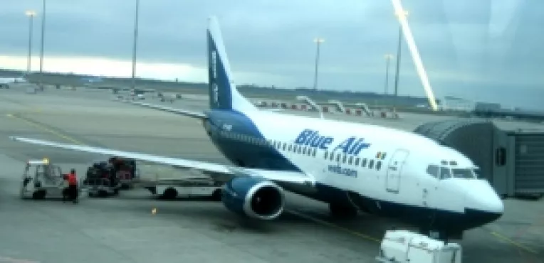 Blue Air se muta temporar pe Otopeni
