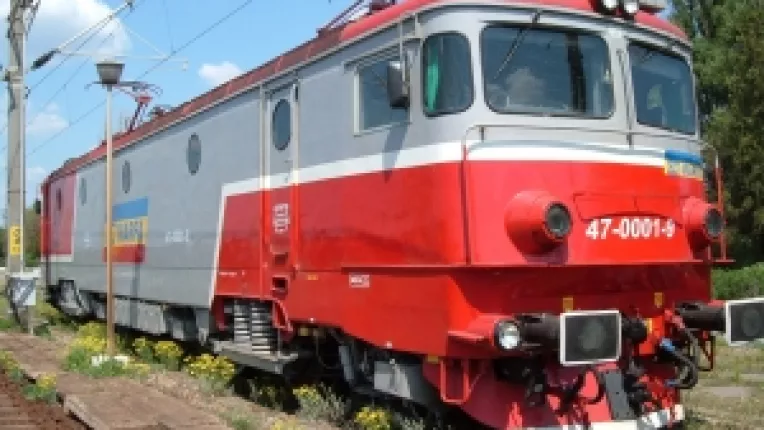 CFR Calatori isi modernizeaza 30 de locomotive electrice