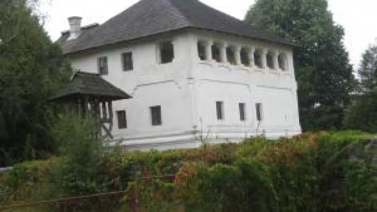 Cula Greceanu, aprig disputata