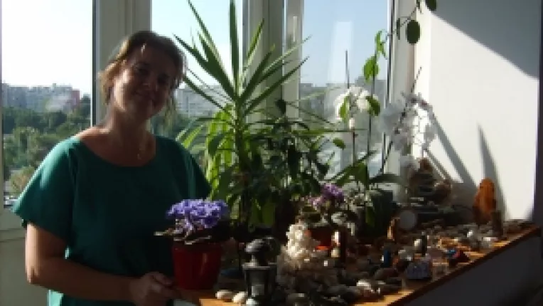 Dr. Iuliana Avadanei: "Reflexoterapia este o tehnica de diagnostic si tratament in care sunt masate in special talpile!"