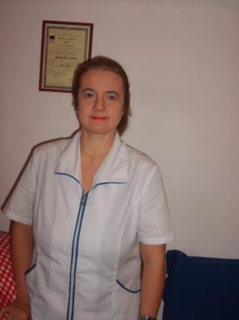 Dr. Iuliana Avadanei: "Remedii pentru apa la genunchi!"