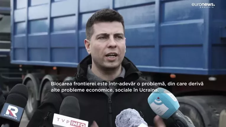 Fermierii din Polonia vor sa blocheze total vamile cu Ucraina