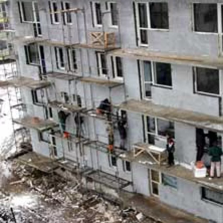 Guvernul vrea sa subventioneze costul locuintelor pentru tineri