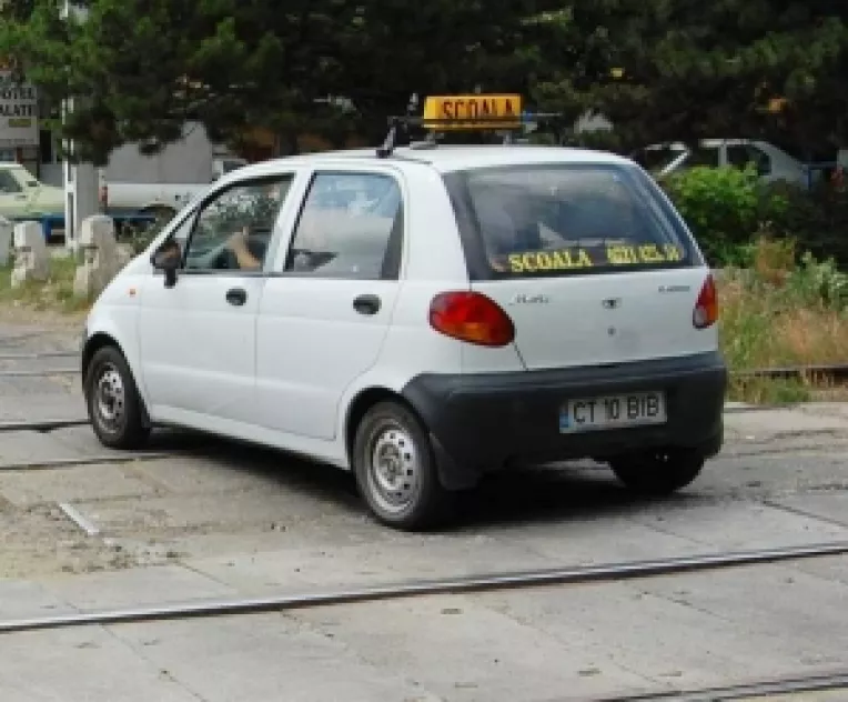 Instructorii auto din Constanta au fost sabotati