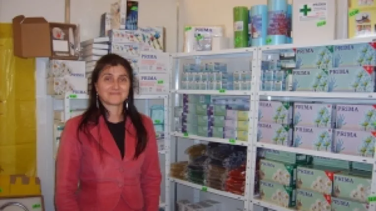 Lidia Humelnicu, Director vanzari la Stefan - S & JR SRL: "Saboti din piele, comozi, de la brandul Prima!"
