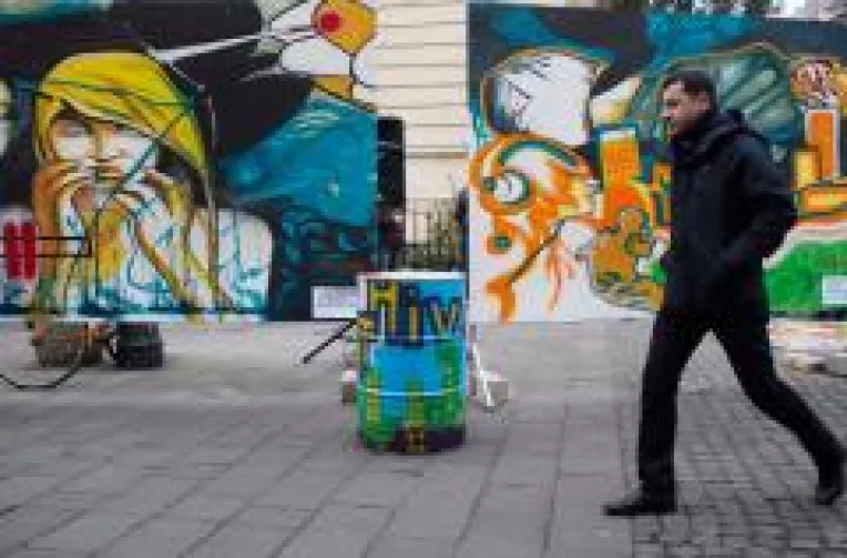 Magda Marincovici (Jurnalul National): HIV Street Art, in Centrul Vechi