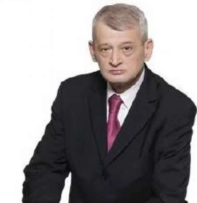 Sondaj Avangarde GSSC pe Bucuresti: Sorin Oprescu si USL sunt favoriti certi la alegerile din 2012