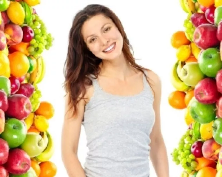 Sondaj IRES: Merele sunt fructele preferate de 56% dintre romani