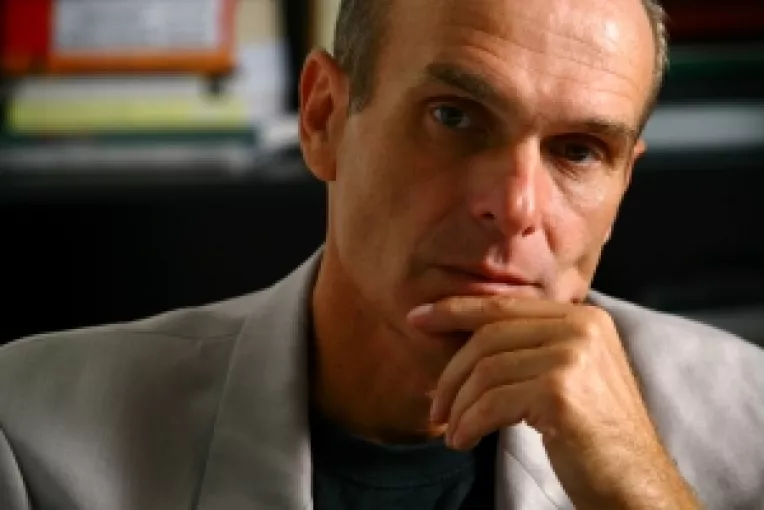 Vesnic invingator invins: CTP este un doctor Who al Romaniei